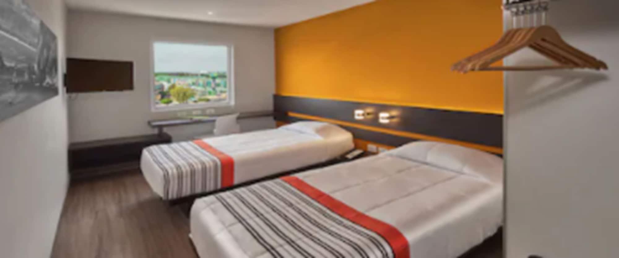 City Express Junior By Marriott Leon Centro De Convenciones Exterior foto